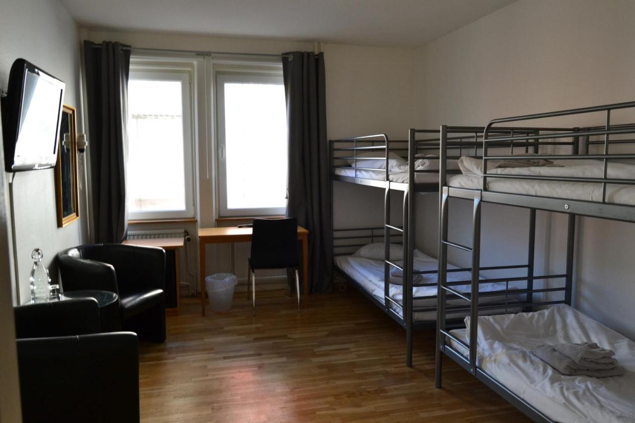 Solsta Hotell 카를스타 외부 사진