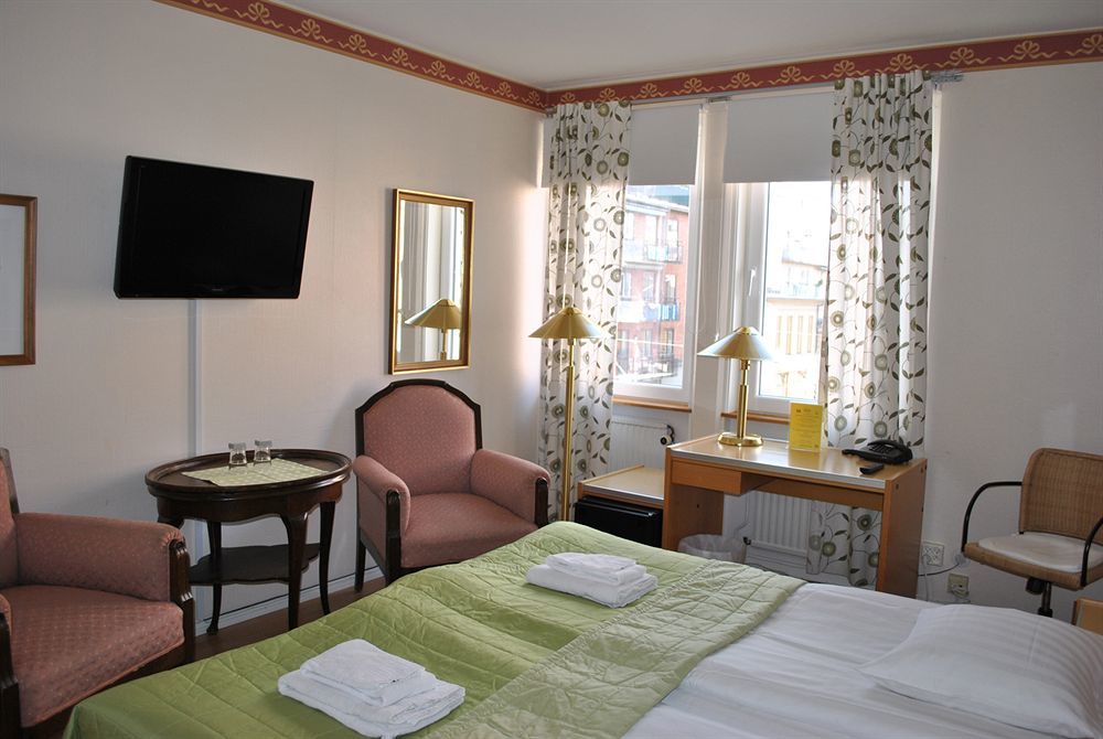 Solsta Hotell 카를스타 외부 사진