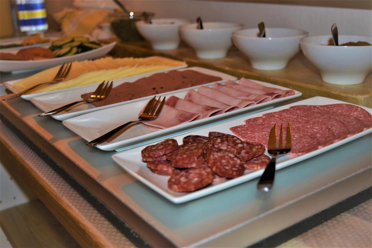 Solsta Hotell 카를스타 외부 사진