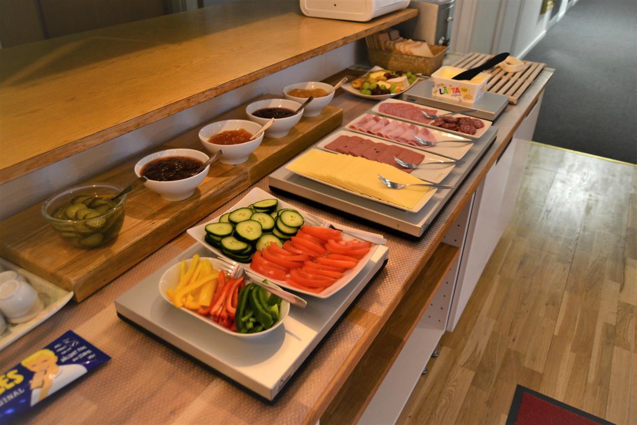 Solsta Hotell 카를스타 외부 사진