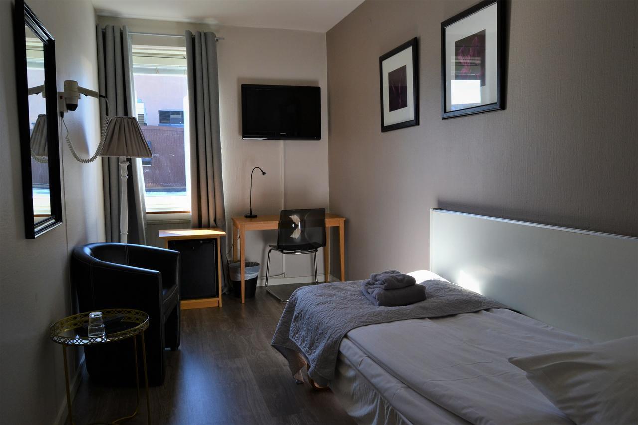 Solsta Hotell 카를스타 외부 사진