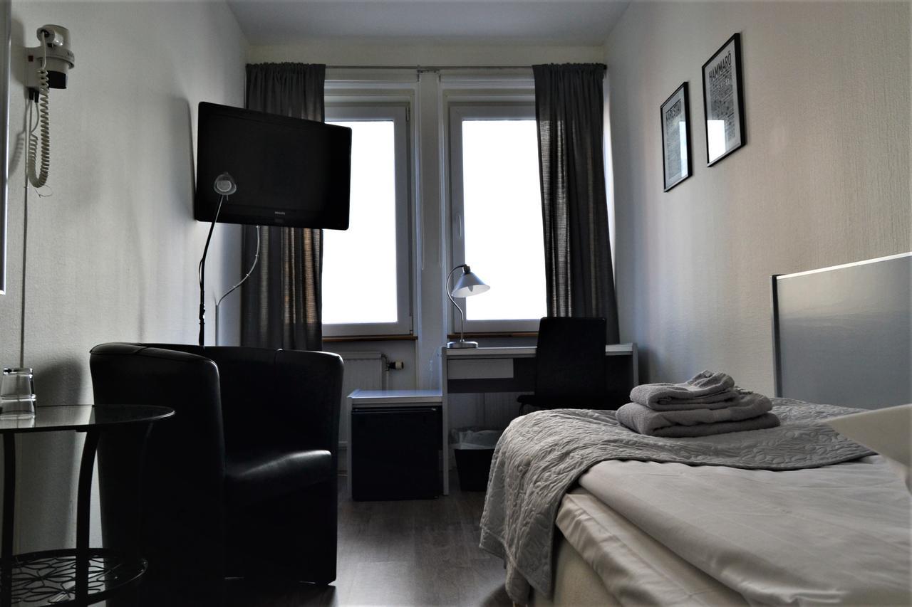 Solsta Hotell 카를스타 외부 사진