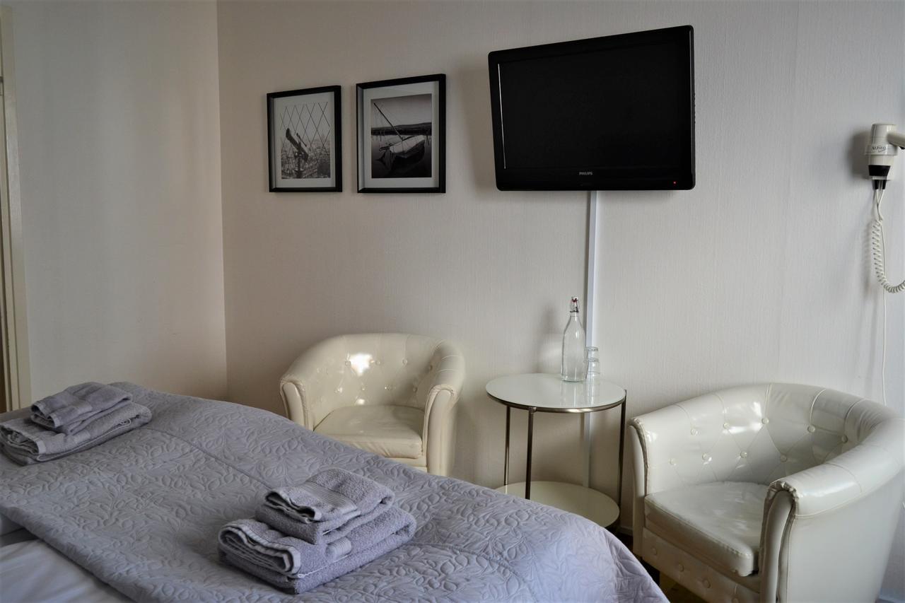 Solsta Hotell 카를스타 외부 사진