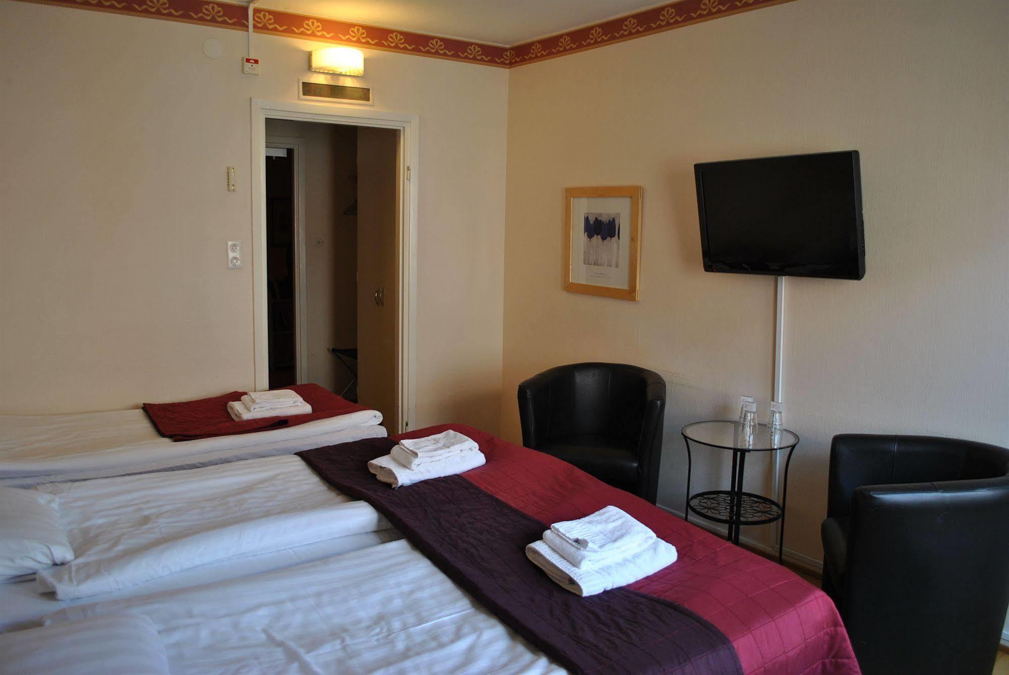 Solsta Hotell 카를스타 외부 사진
