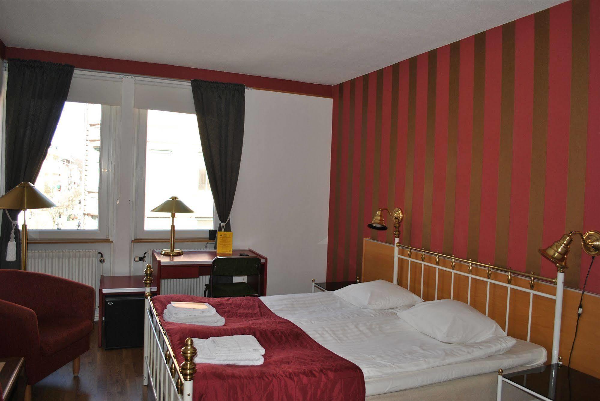 Solsta Hotell 카를스타 외부 사진
